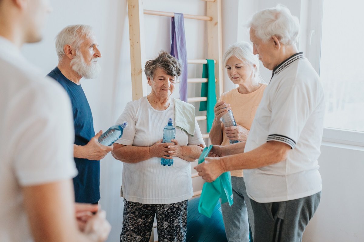 Personas con dolor neuropático en el gimnasio.